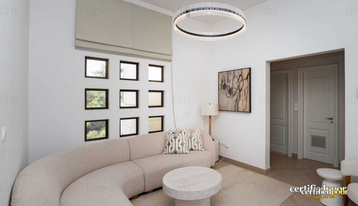 Bayview Tower 1 exterior