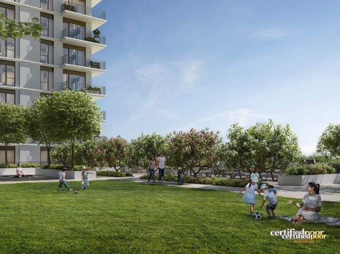 Golf Dale swimming pool and outdoor areas